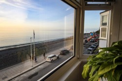 Images for 1 Bedroom Flat with stunning views