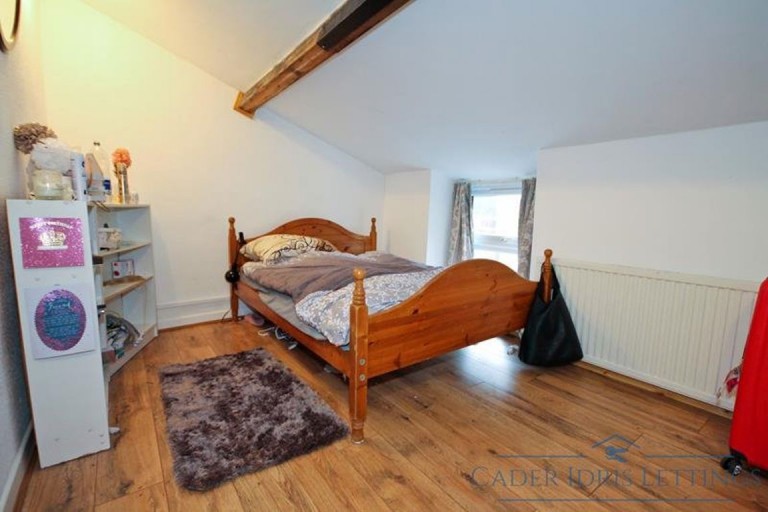 Images for 6 Bed Flat, (Top floor) Cliff Terrace