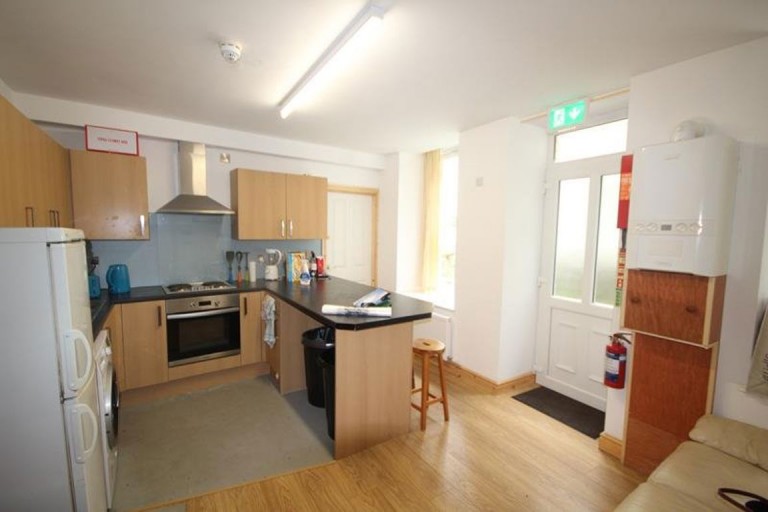 Images for 3 Bed Flat, (Ground Floor) Cliff Terrace