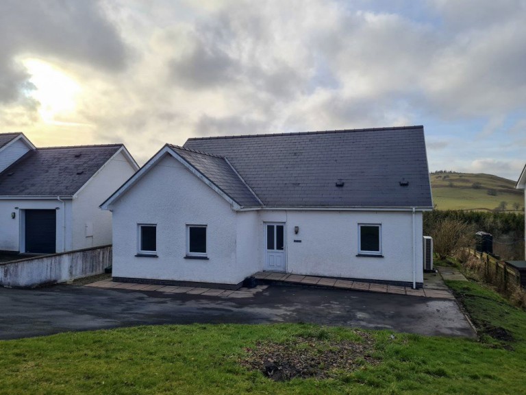 Images for Modern 3 Bed Bungalow in Ysbyty Ystwyth